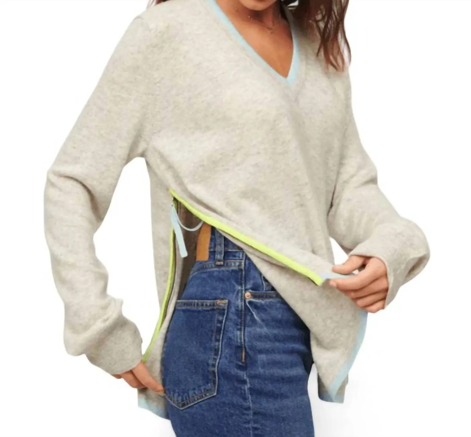 &Isla - ZIPPY SWEATER
