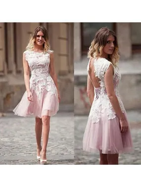 Bridelily A-Line Tulle Scoop Sleeveless Short/Mini Applique Prom Dresses