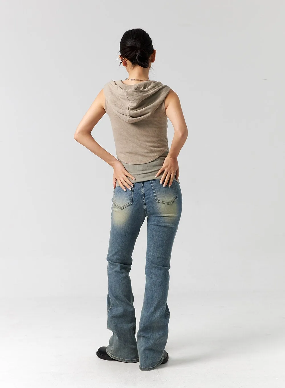 Mid-Rise Bootcut Jeans CG301