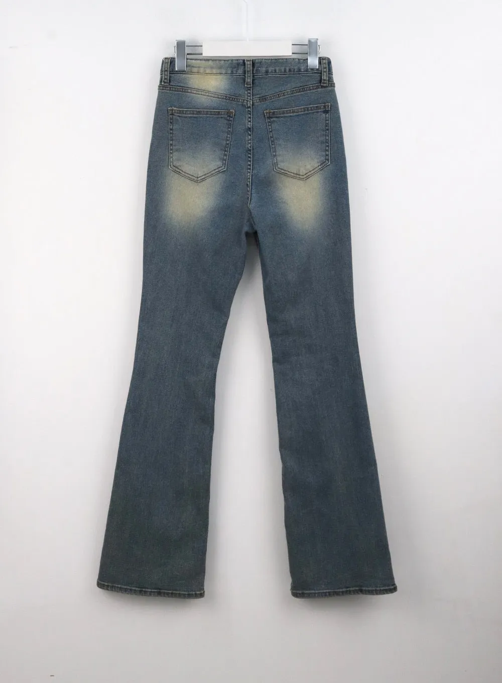 Mid-Rise Bootcut Jeans CG301