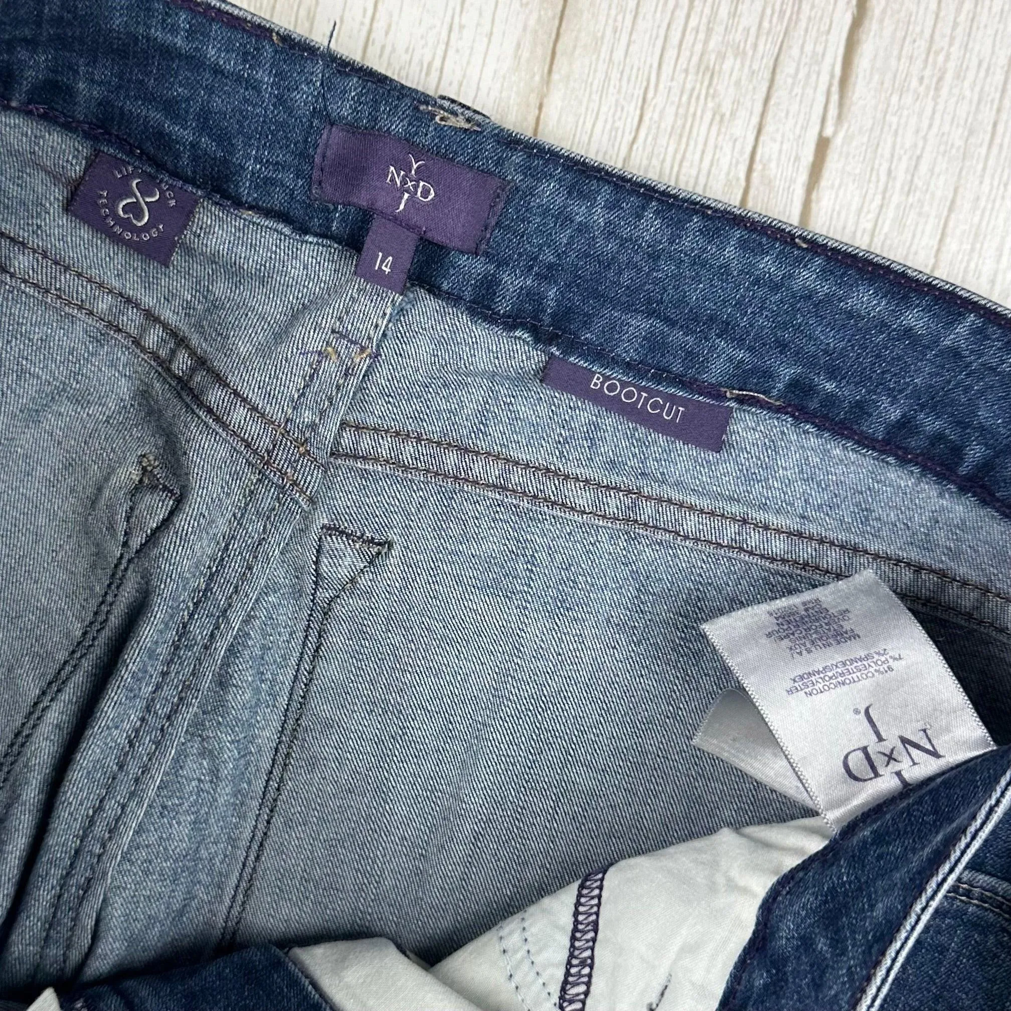 NYDJ Lift & Tuck Stretch Bootcut Jeans -Size 14 US or 18